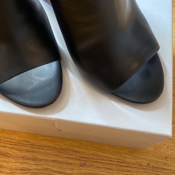 VINCE Woman black leather heels, size 9/39 - Picture 4 of 16